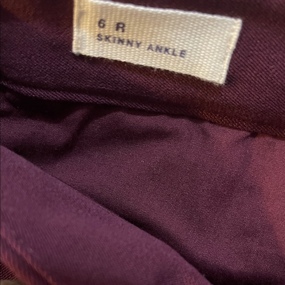 NWT GAP Women's Deep Burgundy skinny Ankle Jeans size 6 - Picture 8 of 9